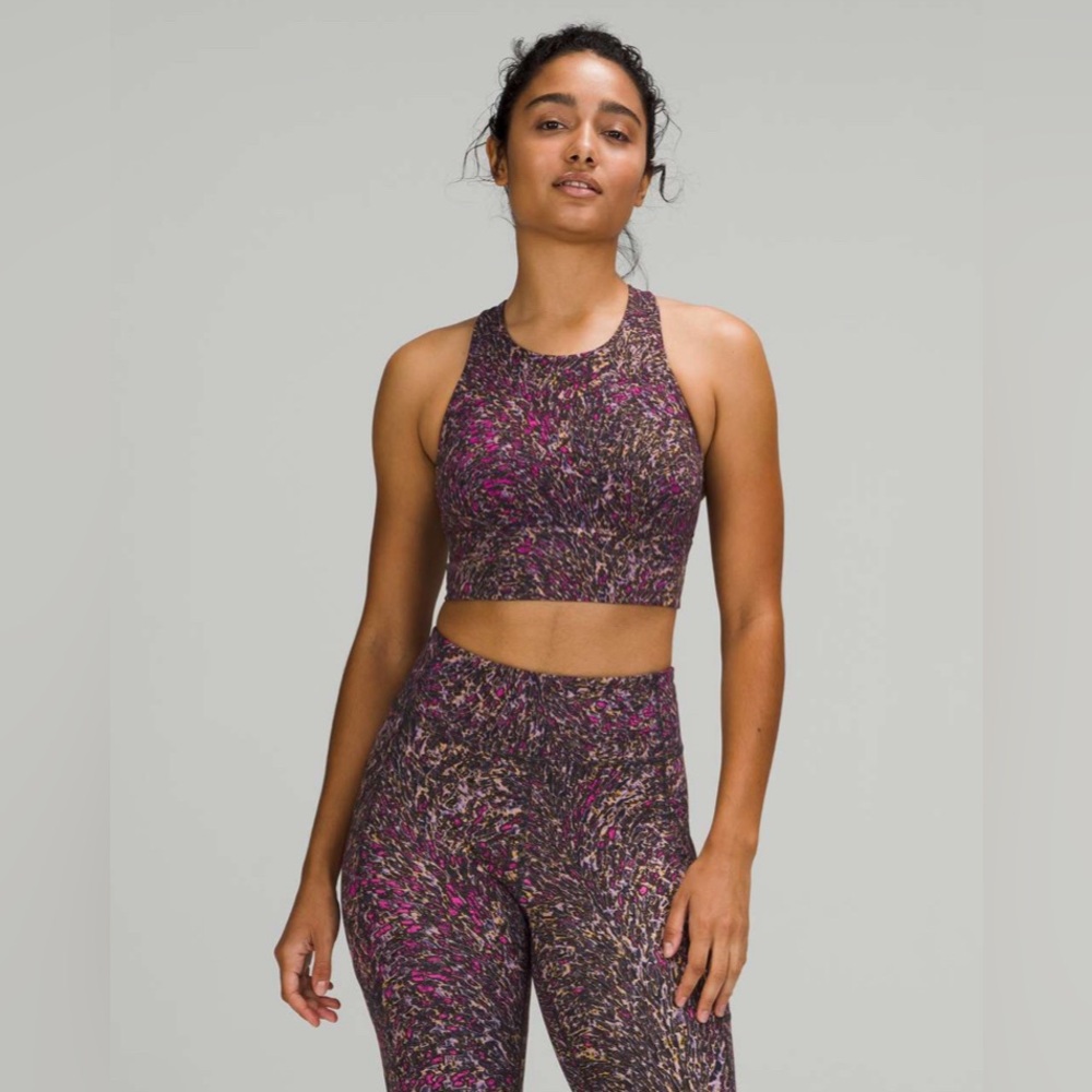 NWOT Lululemon Wunder Train bra/leggings set, size 8, Topography Multi